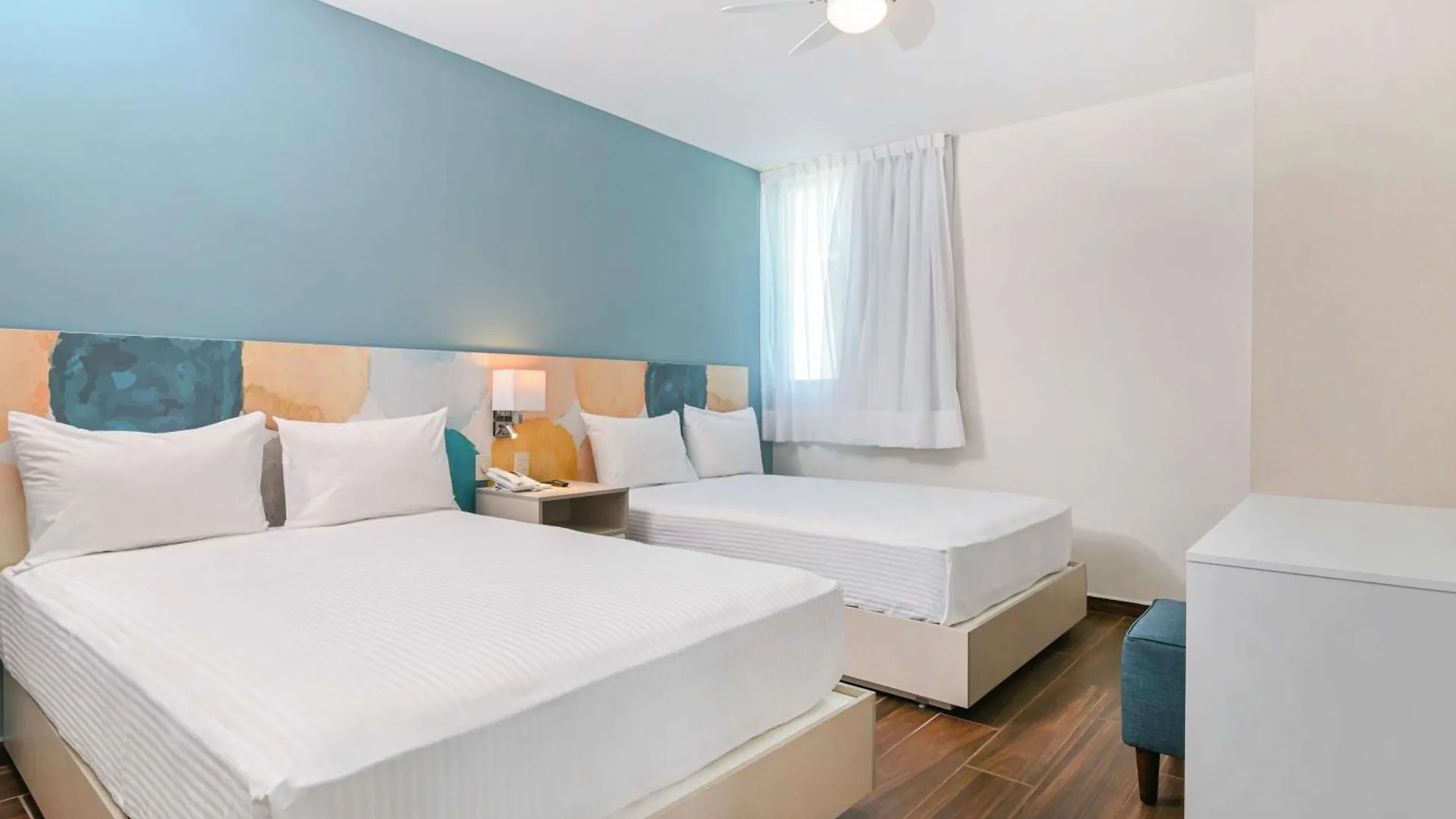 **** Hotel Vista Express Guadalajara Expo Surestay Collection By BW Zapopan Mexico