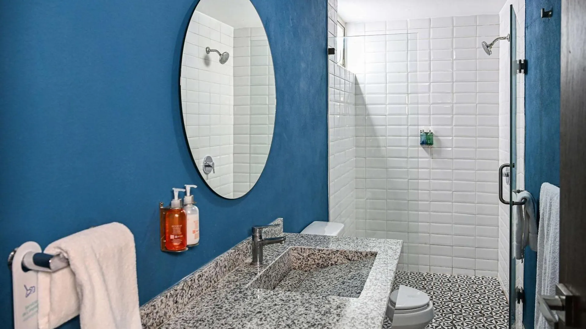 **** Hotel Vista Express Guadalajara Expo Surestay Collection By BW Zapopan Mexico